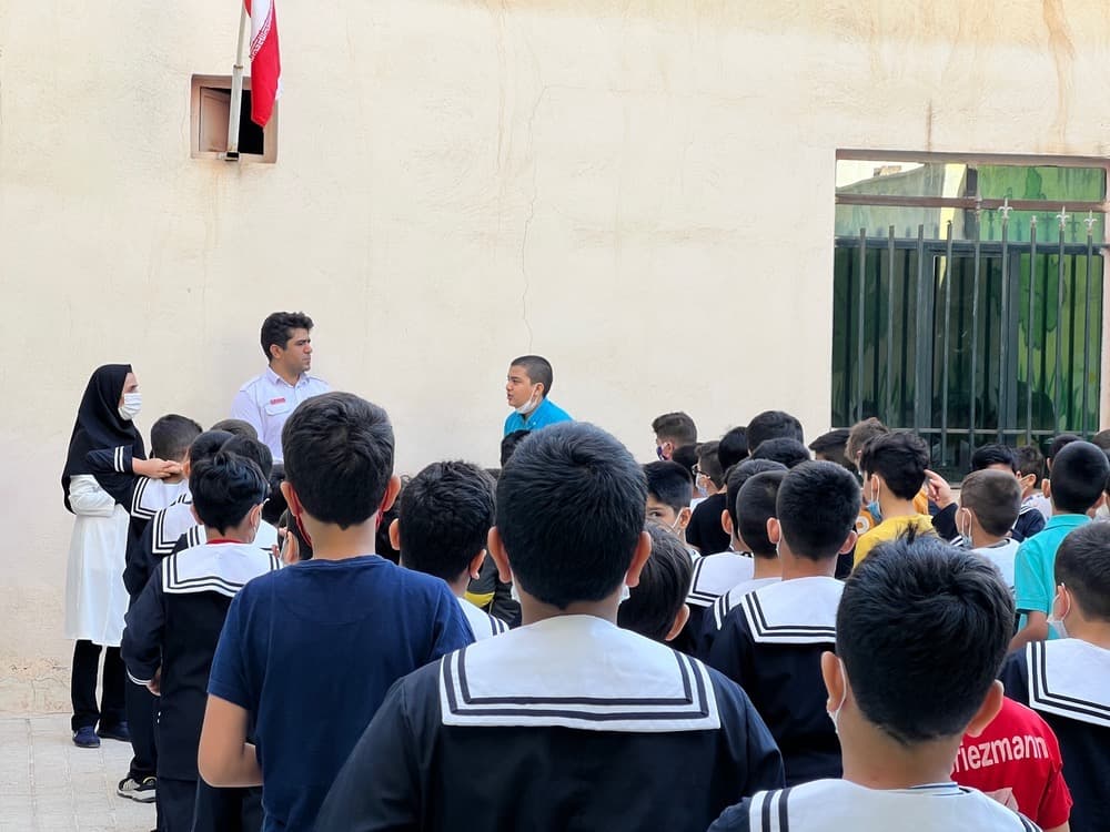 دعوت از مامور آتشنشانی به مناسبت گرامیداشت روز آتشنشان